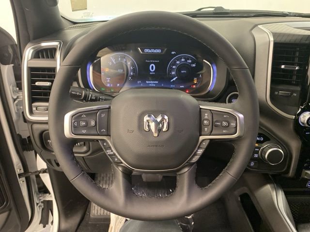 New 2026 RAM 1500 4x4 Crew Cab image 15