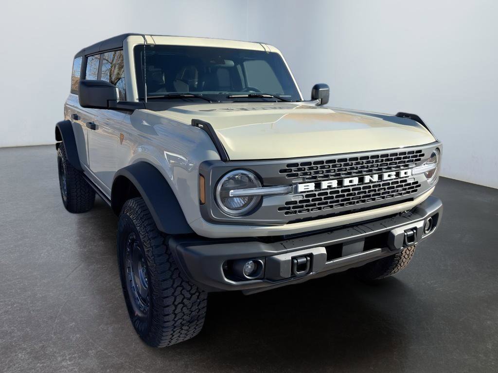New 2025 Ford Bronco Badlands w/ Sasquatch Package image 7