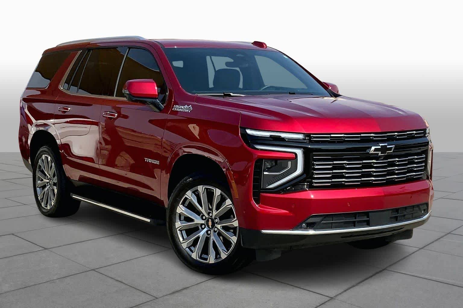 Used 2025 Chevrolet Tahoe High Country AWD/4WD image 6