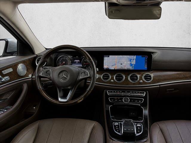 Used 2017 Mercedes-Benz E 300 image 26