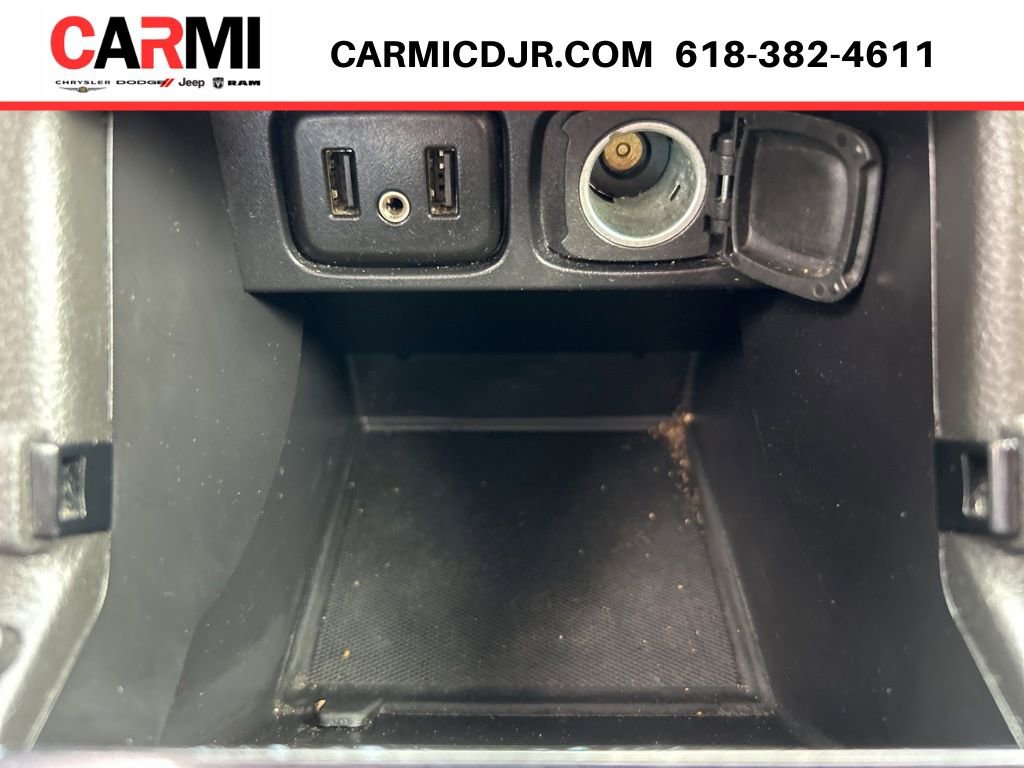 Used 2019 Buick Encore Sport Touring w/ Safety Package FWD image 26
