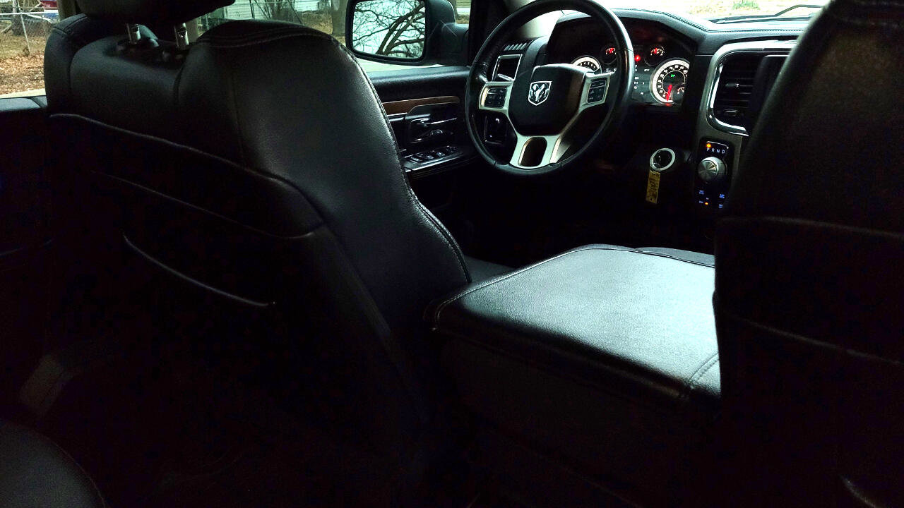 Used 2017 RAM 1500 Laramie image 49