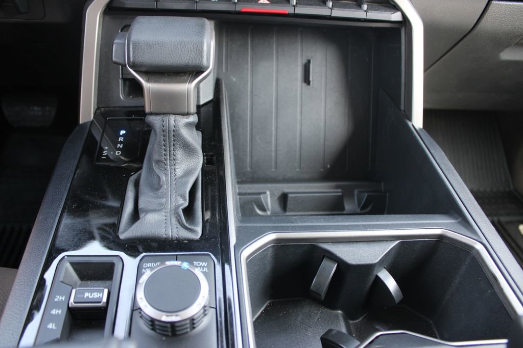 Used 2023 Toyota Tundra SR5 w/ SR5 Convenience Package AWD/4WD image 41