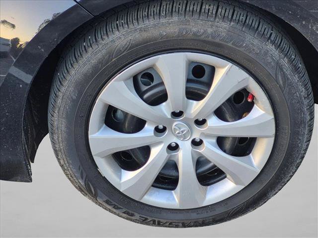 Used 2025 Toyota Corolla LE FWD image 15