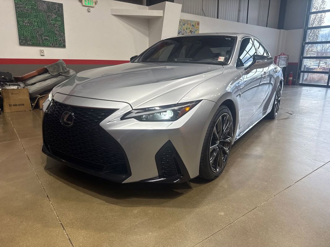 Used 2022 Lexus IS 350 F Sport image 9
