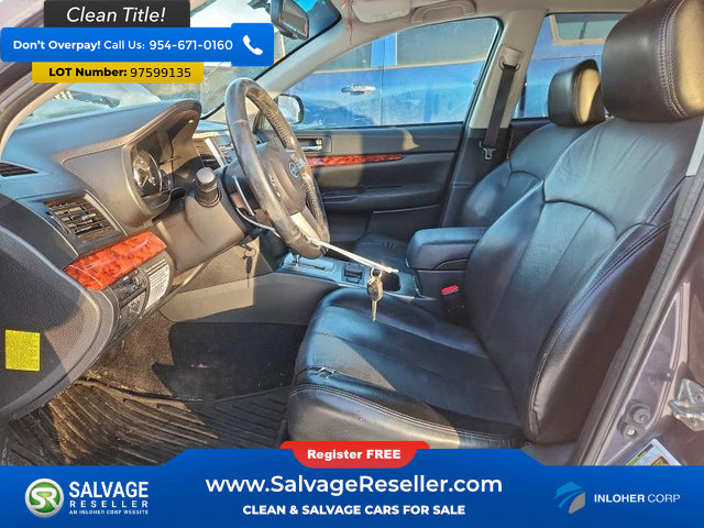 Used 2010 Subaru Outback 2.5i Limited image 9