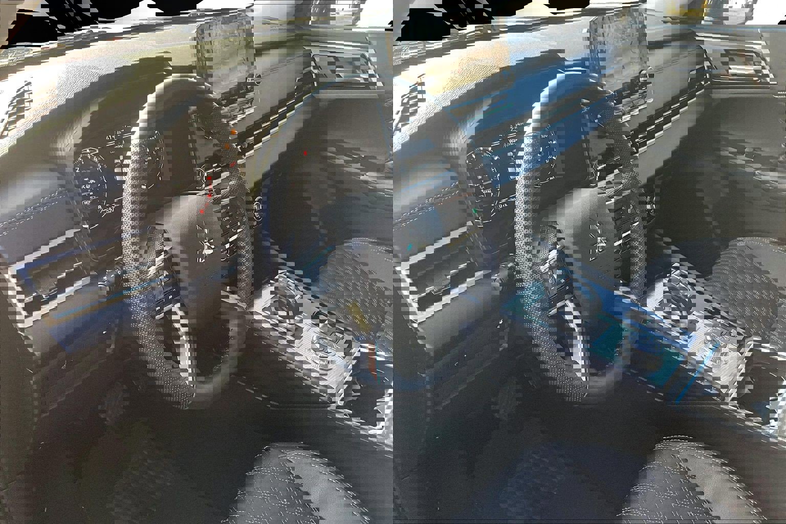 Used 2023 Mitsubishi Outlander SEL image 13