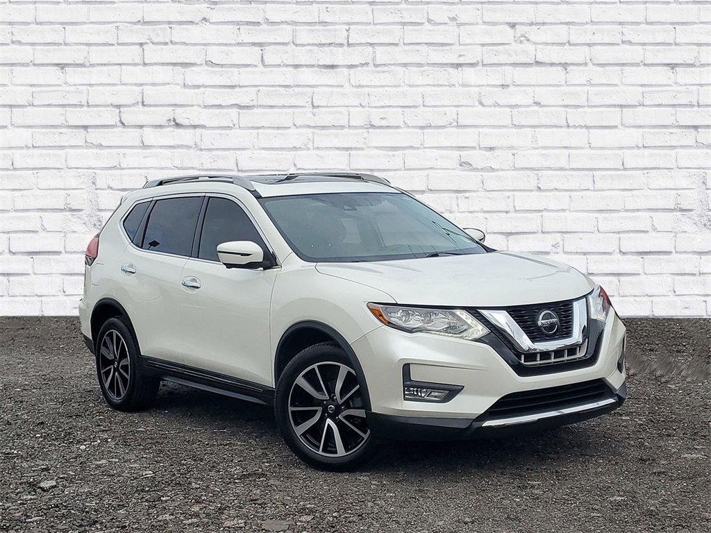 Used 2019 Nissan Rogue SL w/ Premium Package