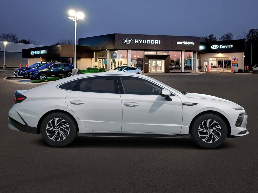 New 2026 Hyundai Sonata Blue FWD image 14