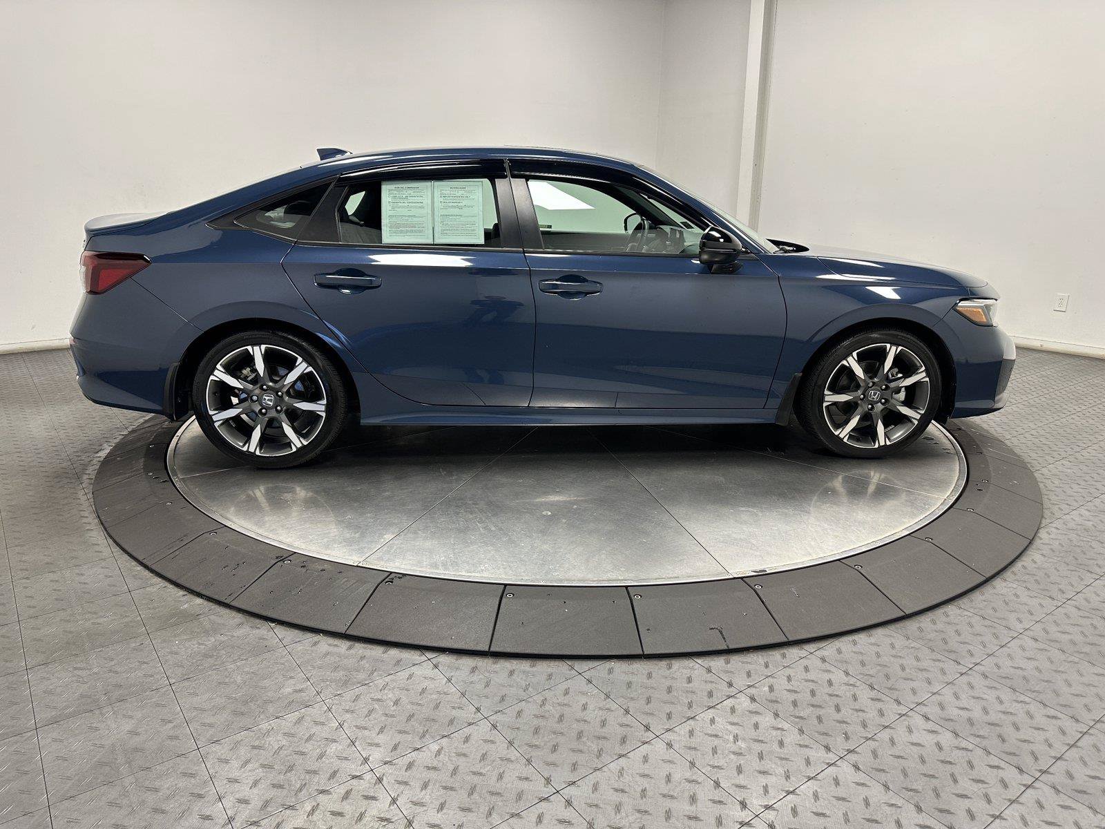 Used 2025 Honda Civic Sport Touring image 15