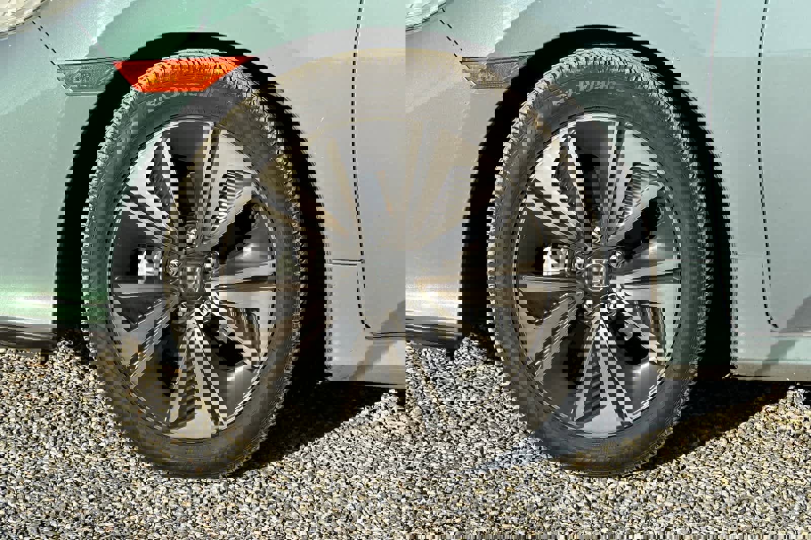 Used 2018 Honda Civic EX image 25