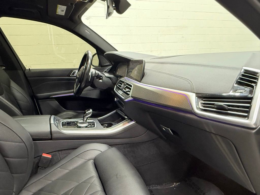 Used 2023 BMW X5 xDrive40i w/ M Sport Package image 33