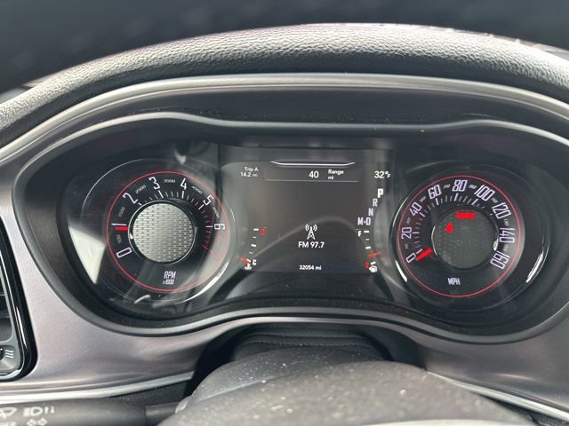 Used 2019 Dodge Challenger GT w/ Driver Convenience Group image 27