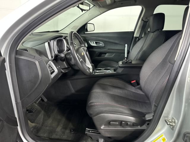 Used 2017 Chevrolet Equinox LT w/ Convenience Package image 11