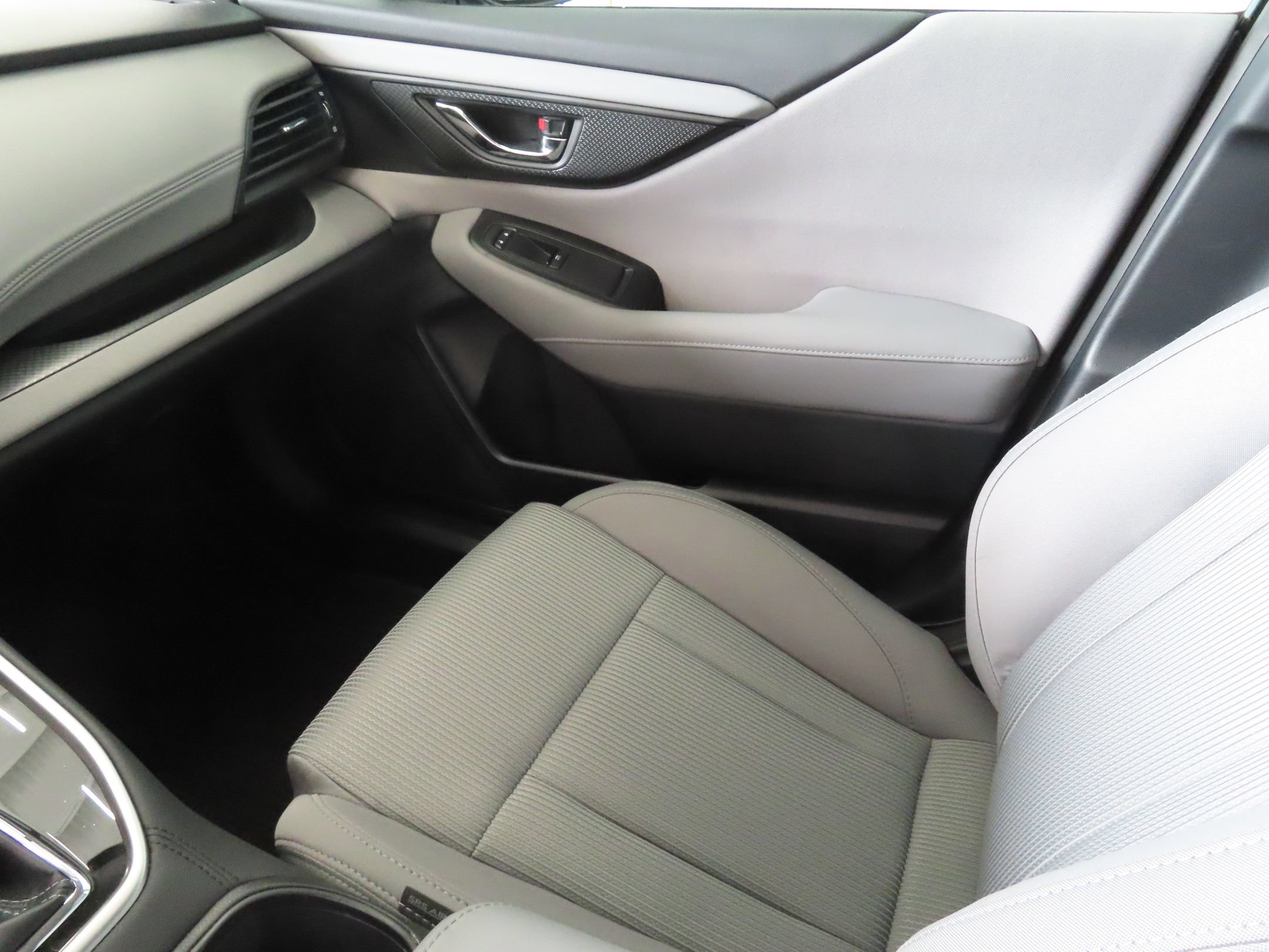 Used 2025 Subaru Legacy Premium AWD/4WD image 19