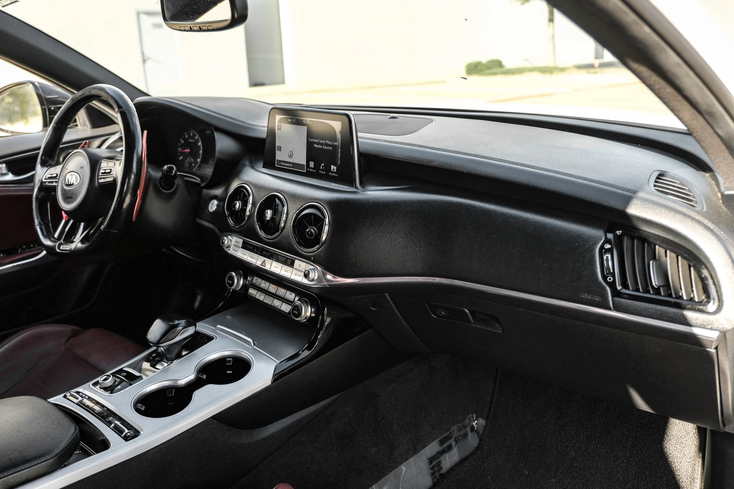 Used 2020 Kia Stinger GT2 RWD image 19
