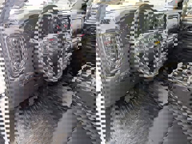 New 2024 GMC Sierra 2500 Pro w/ Convenience Package image 11