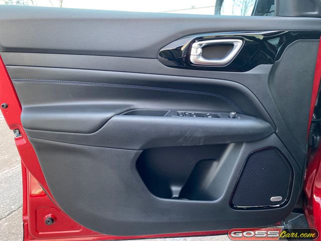 New 2026 Jeep Compass Limited w/ Sun, Sound & Navigation Group image 24