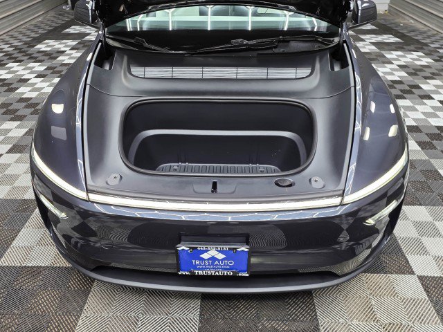 Used 2026 Tesla Model Y Long Range RWD image 40
