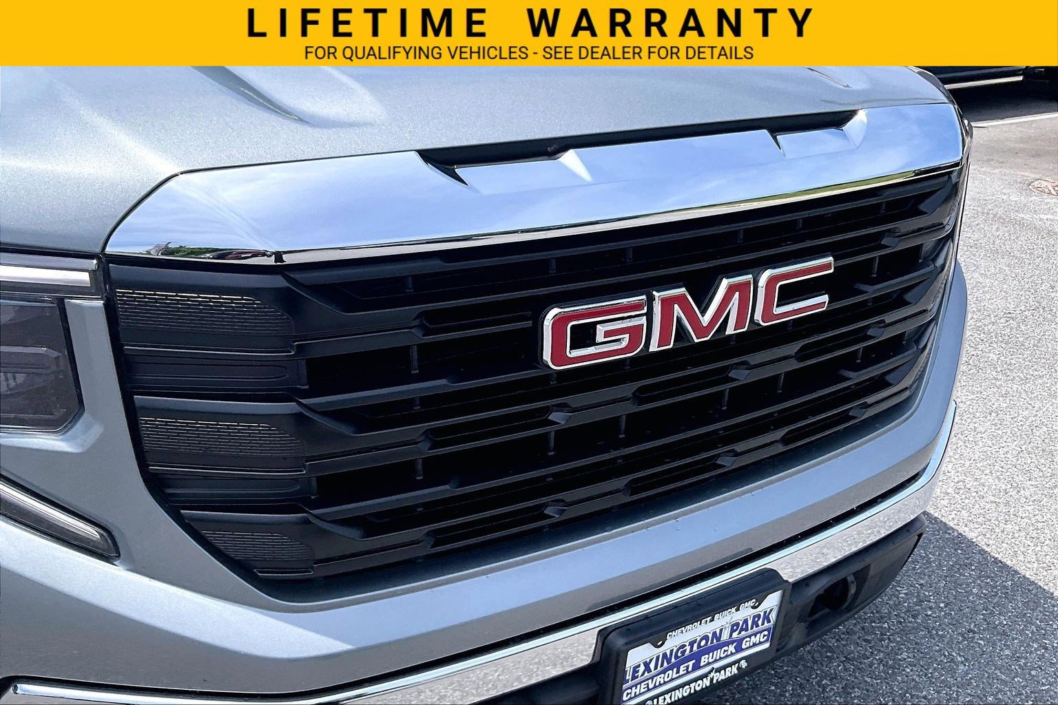 Used 2024 GMC Sierra 1500 Pro w/ Pro Value Package AWD/4WD image 32