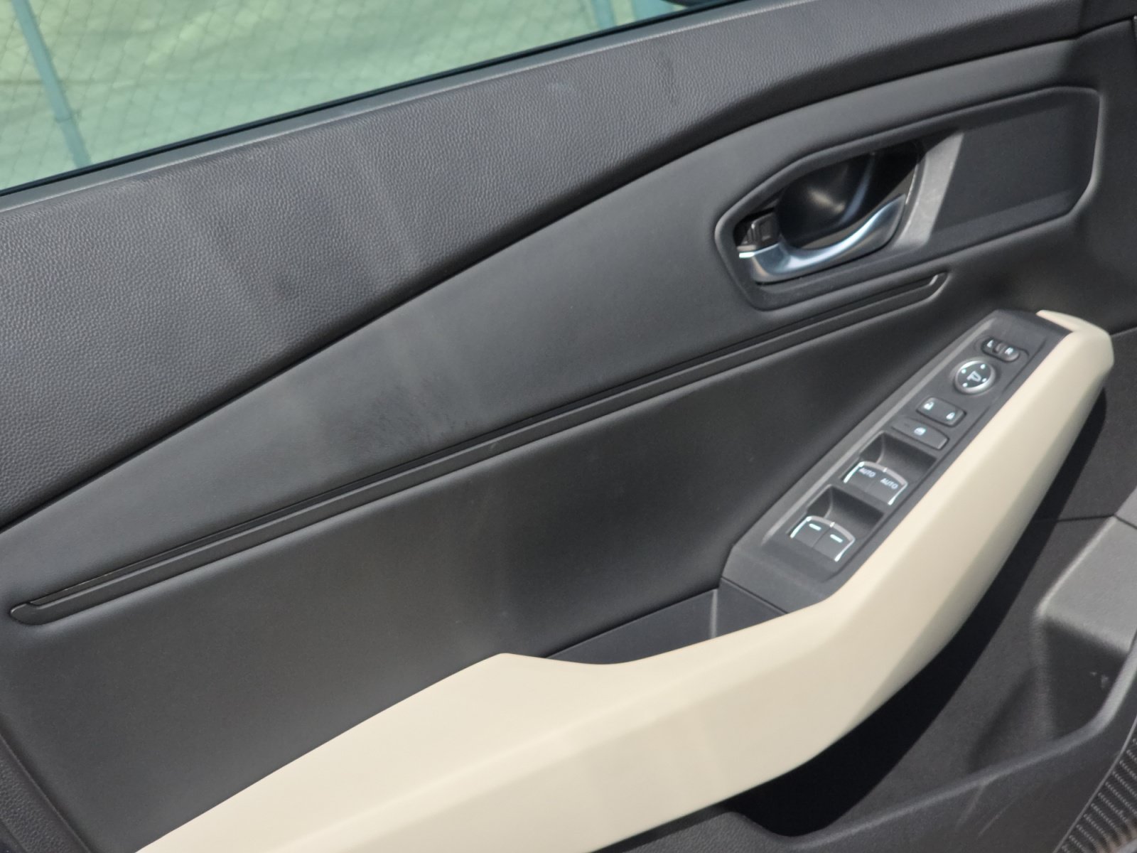 Used 2024 Honda Accord EX image 17