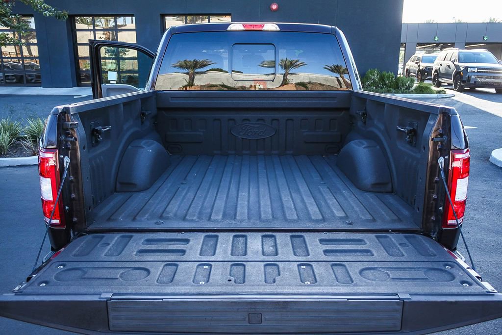 Used 2018 Ford F150 XLT w/ Equipment Group 302A Luxury AWD/4WD image 31