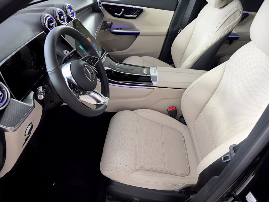 New 2027 Mercedes-Benz GLC 300 4MATIC image 6
