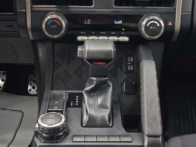 Certified 2025 Toyota Tacoma TRD Sport AWD/4WD image 19