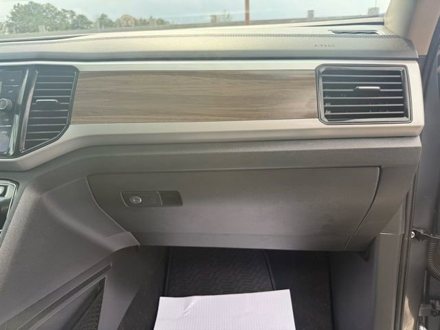 Used 2021 Volkswagen Atlas SEL image 25