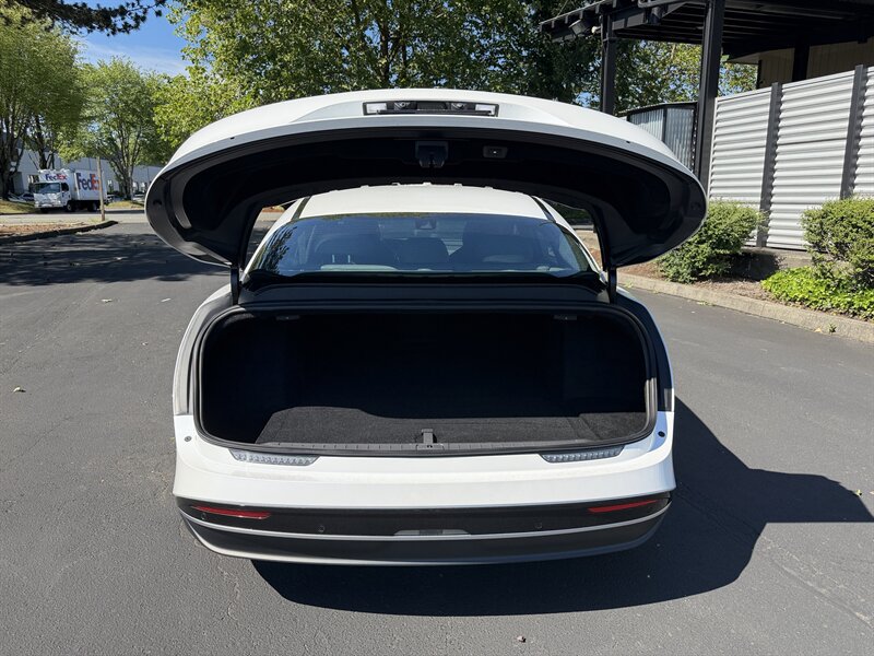 Used 2025 Lucid Air Touring AWD/4WD image 12
