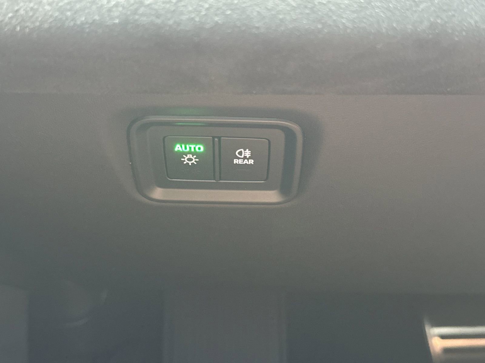 Used 2024 Porsche Cayenne Turbo GT image 31