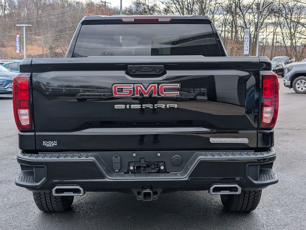 New 2026 GMC Sierra 1500 Elevation image 3