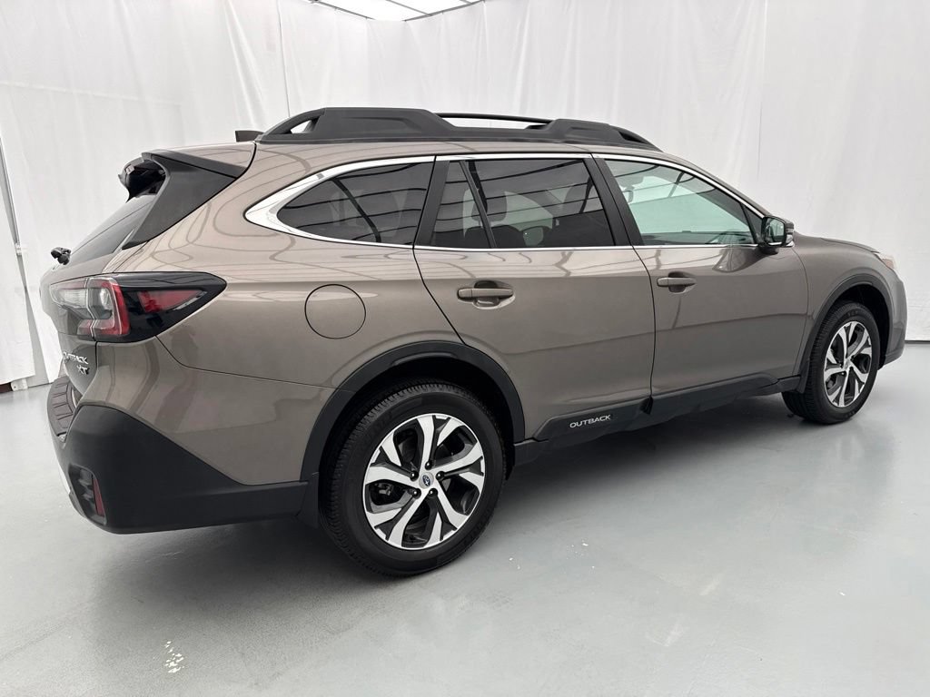 Used 2021 Subaru Outback Limited XT w/ Popular Package #2 AWD/4WD image 16