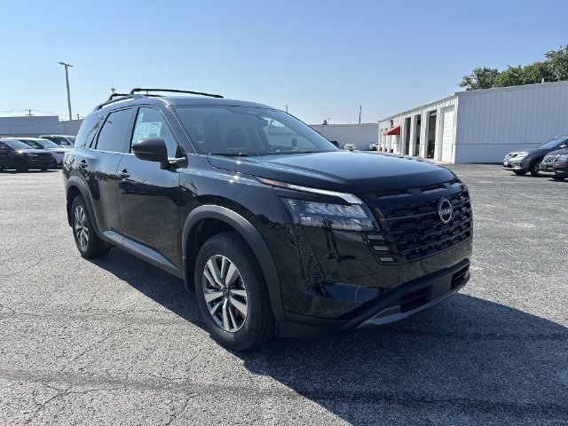 New 2026 Nissan Pathfinder SL w/ Cargo Package AWD/4WD image 12