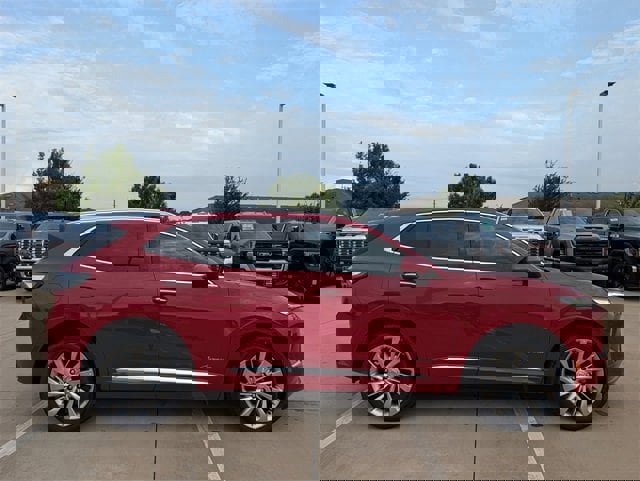 New 2025 Buick Envision Avenir image 3