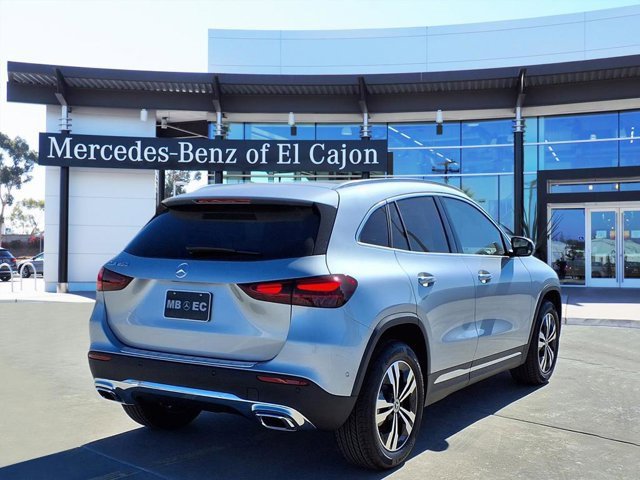 New 2026 Mercedes-Benz GLA 250 image 3