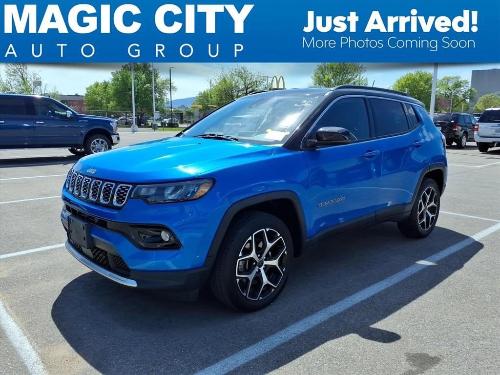Used 2025 Jeep Compass Limited image 1