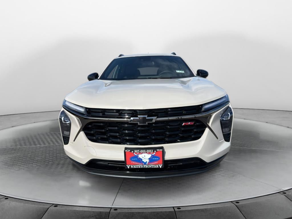 New 2026 Chevrolet Trax RS w/ Driver Confidence Package FWD image 2
