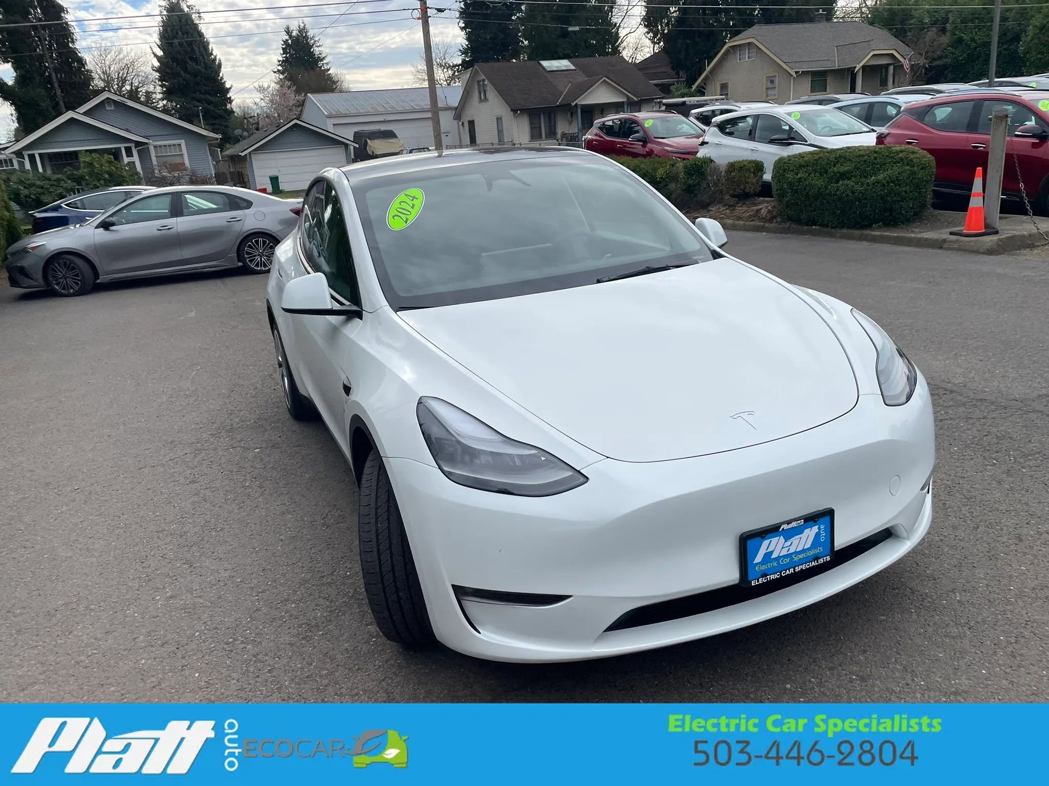 Used 2024 Tesla Model Y Long Range image 16