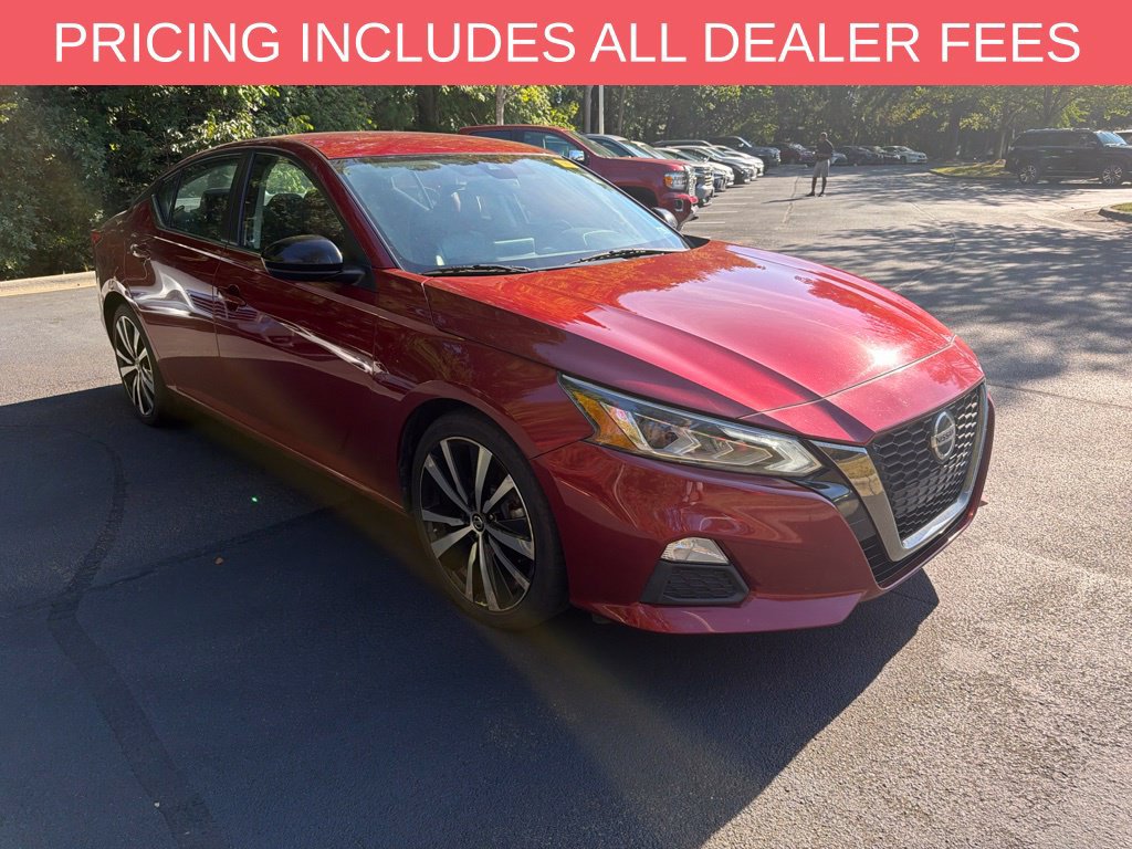 Used 2021 Nissan Altima 2.5 SR FWD image 1