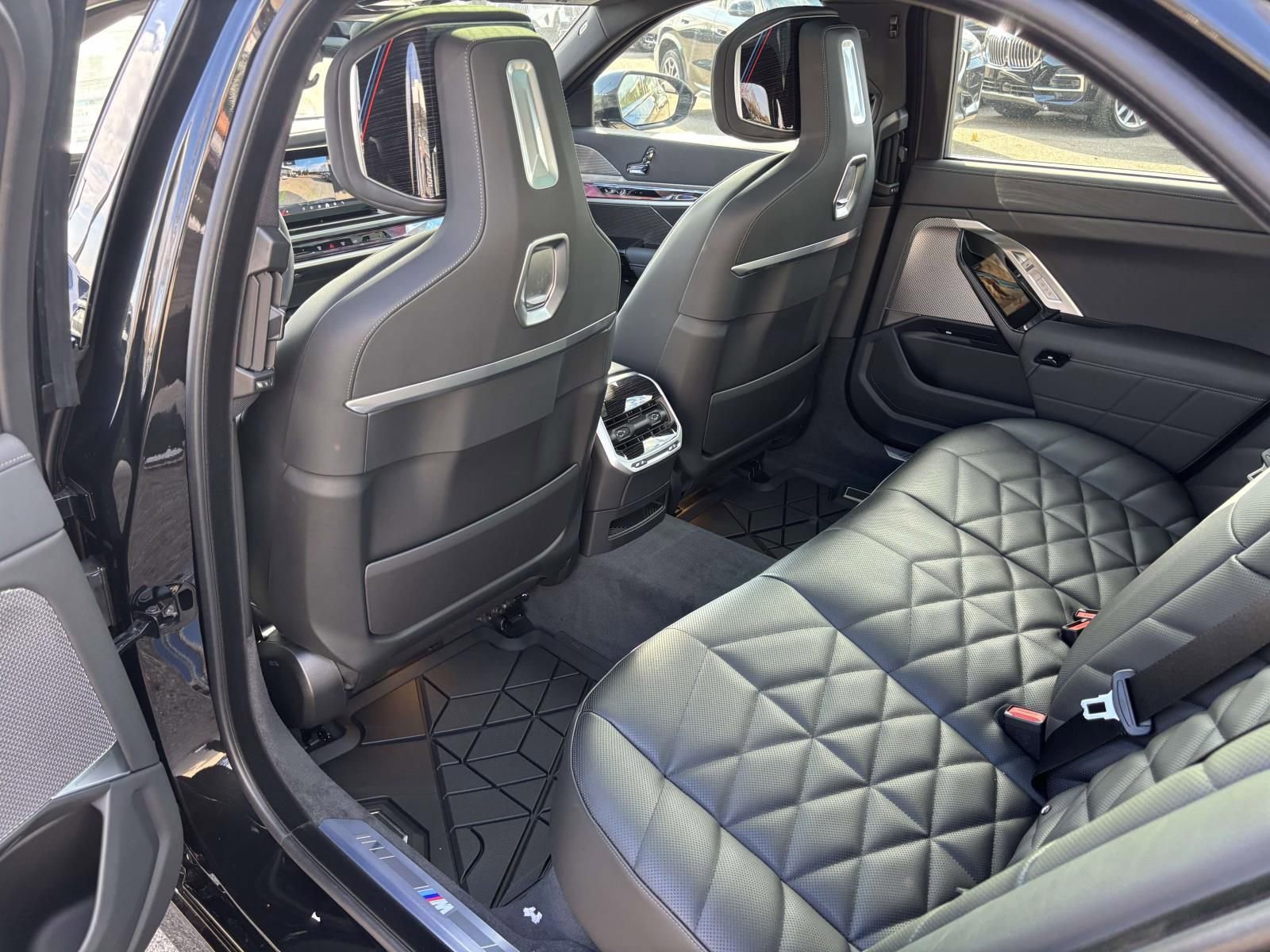 New 2026 BMW 740i xDrive image 29