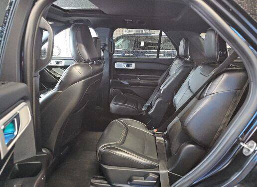 Used 2020 Ford Explorer ST w/ Premium Technology Package AWD/4WD image 7