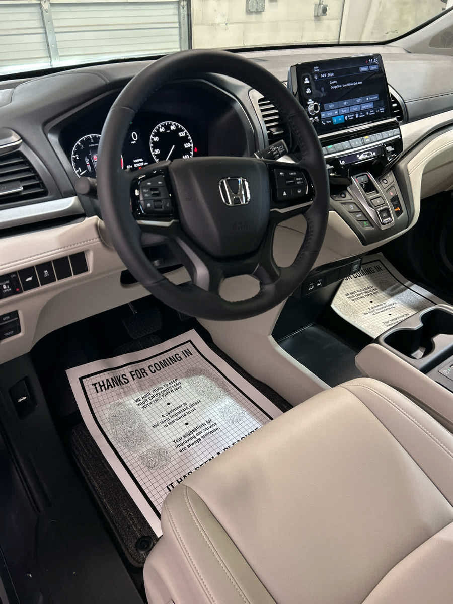 New 2027 Honda Odyssey EX-L image 11