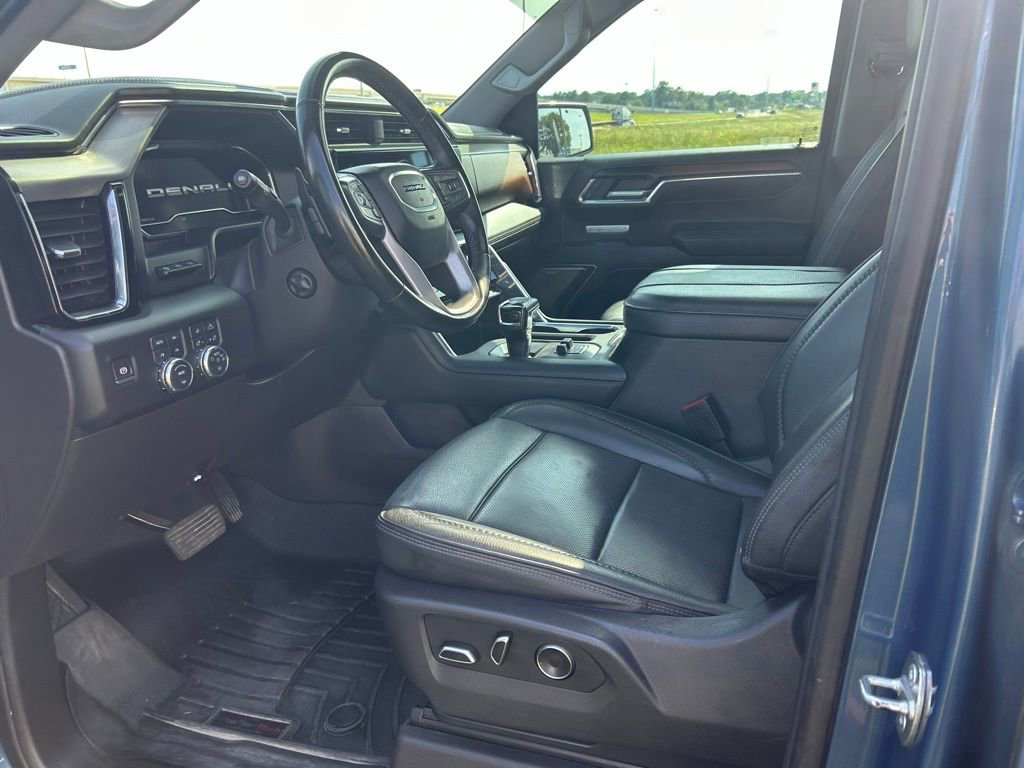 Used 2024 GMC Sierra 1500 Denali w/ Denali Reserve Package AWD/4WD image 10