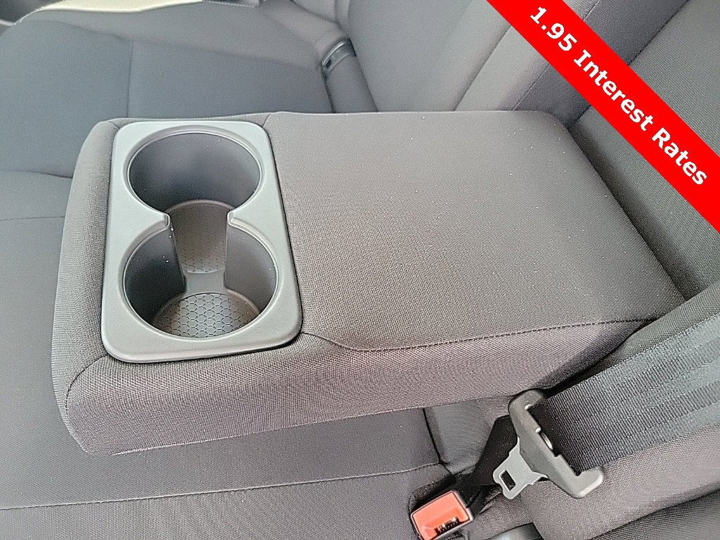 New 2026 Nissan Rogue S image 34