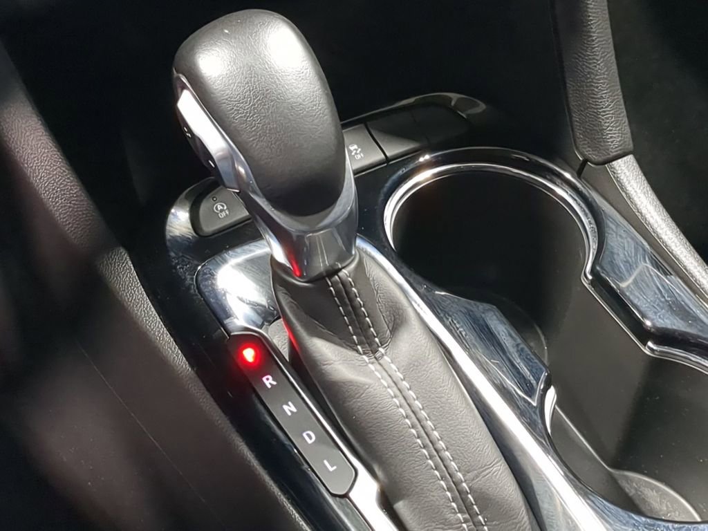 Used 2023 Buick Encore GX Preferred w/ Cold Weather Comfort Package FWD image 35