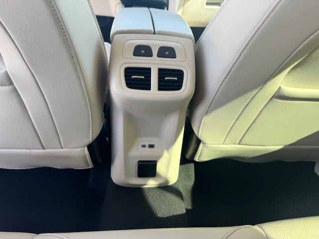 Used 2023 Buick Envision Avenir AWD/4WD image 29