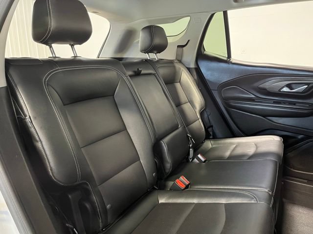 Used 2024 GMC Terrain SLT FWD image 13