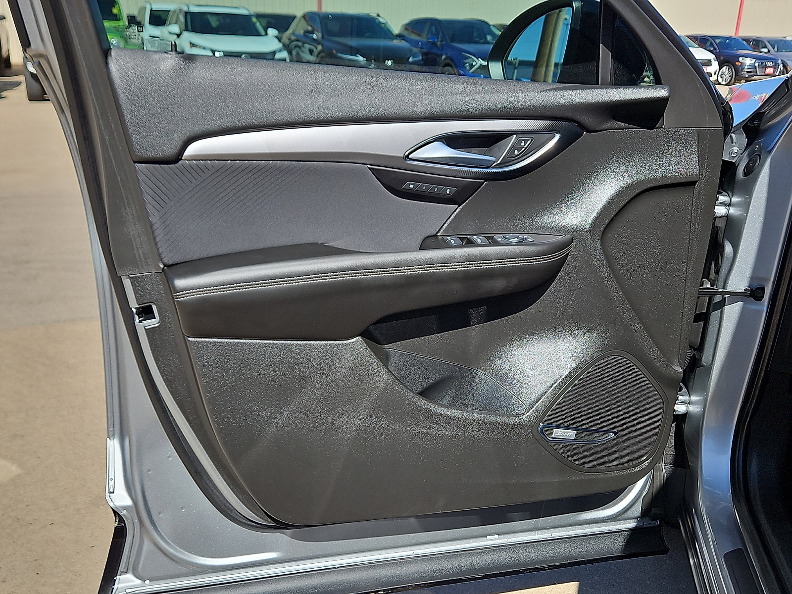 Used 2025 Buick Envision Sport Touring AWD/4WD image 13