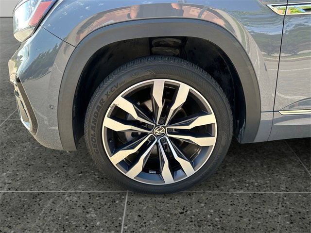 Used 2021 Volkswagen Atlas Cross Sport SEL Premium image 14